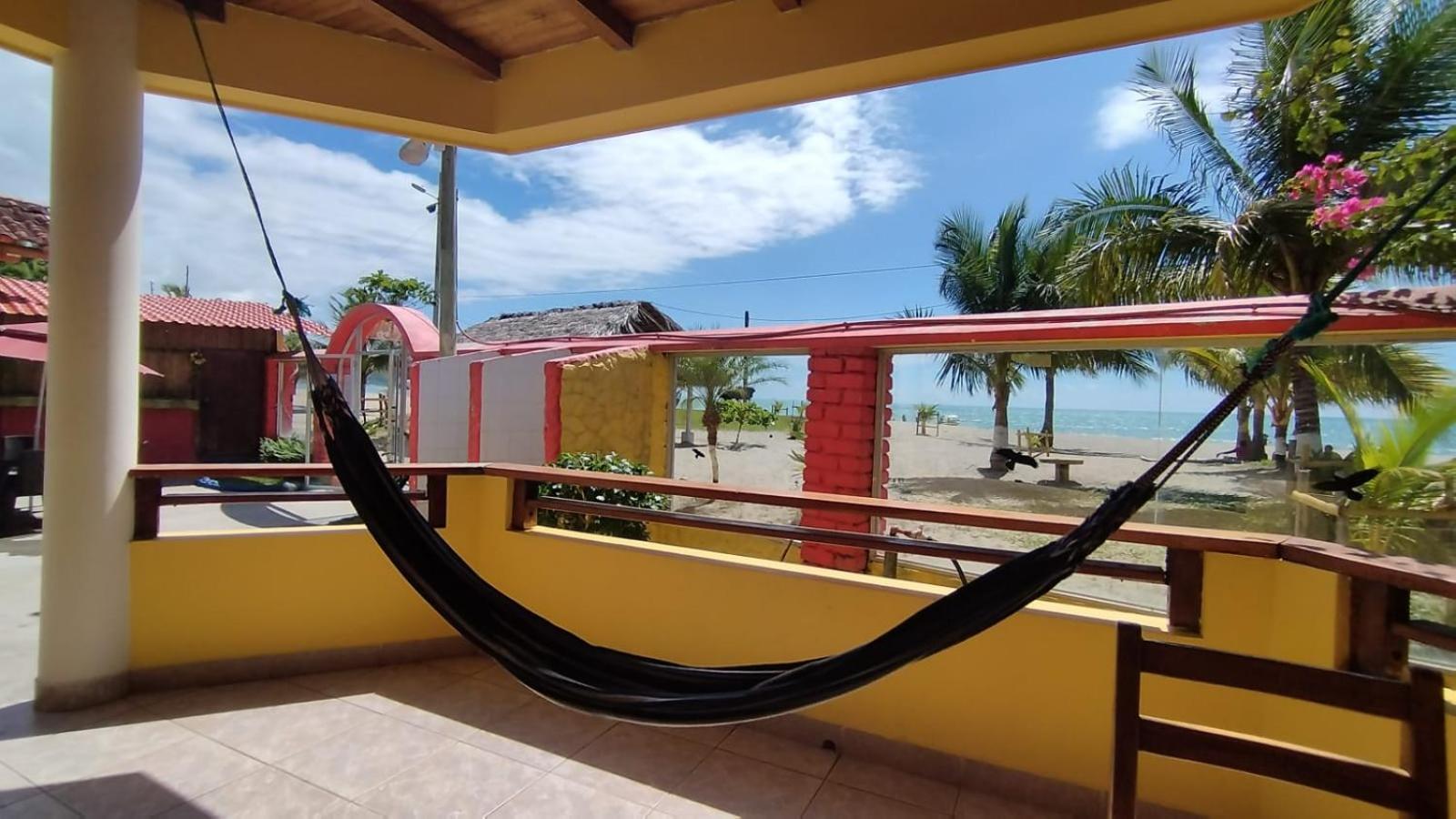 Hotel Cielo Azul Atacames Esterno foto