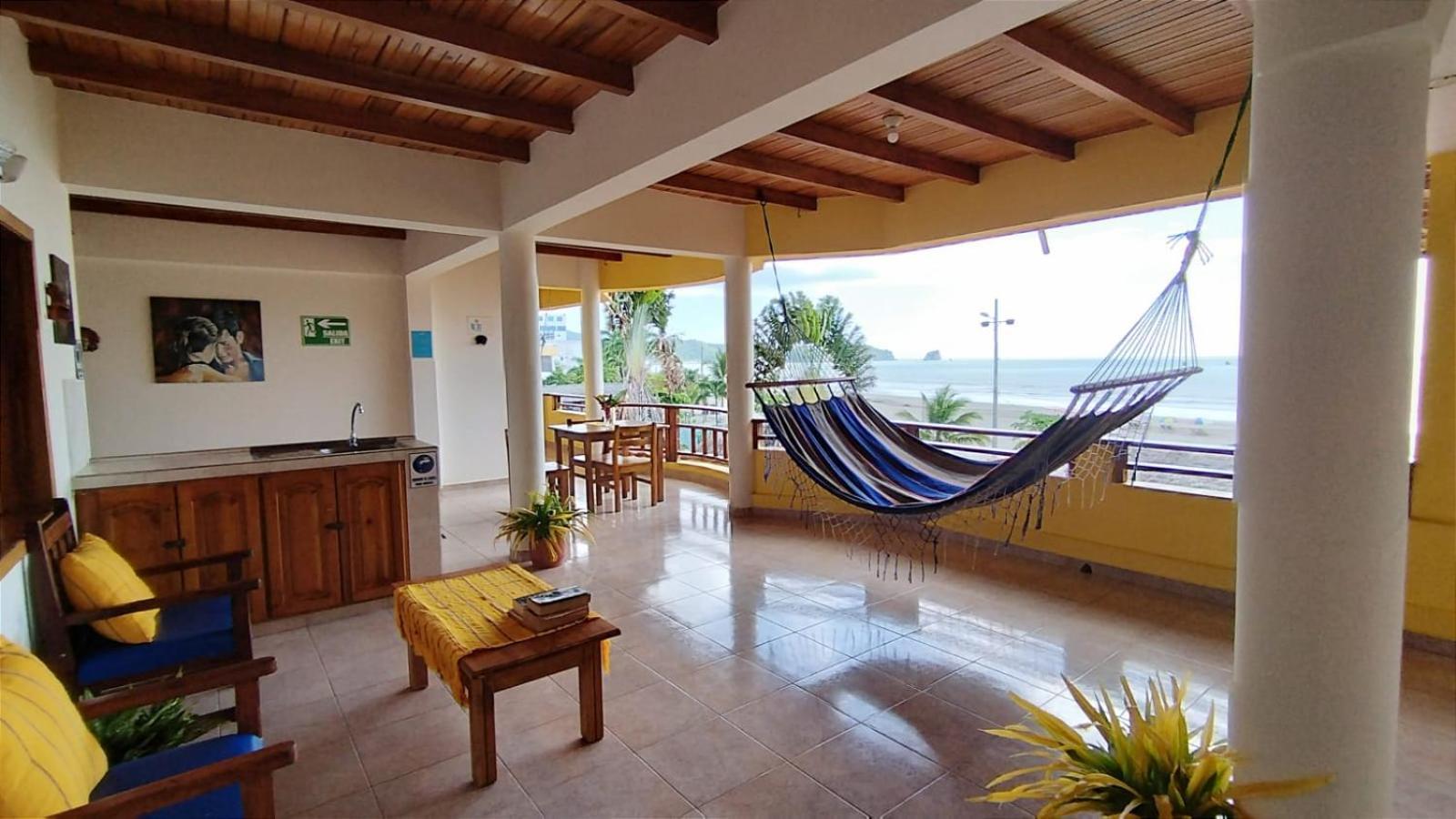 Hotel Cielo Azul Atacames Esterno foto