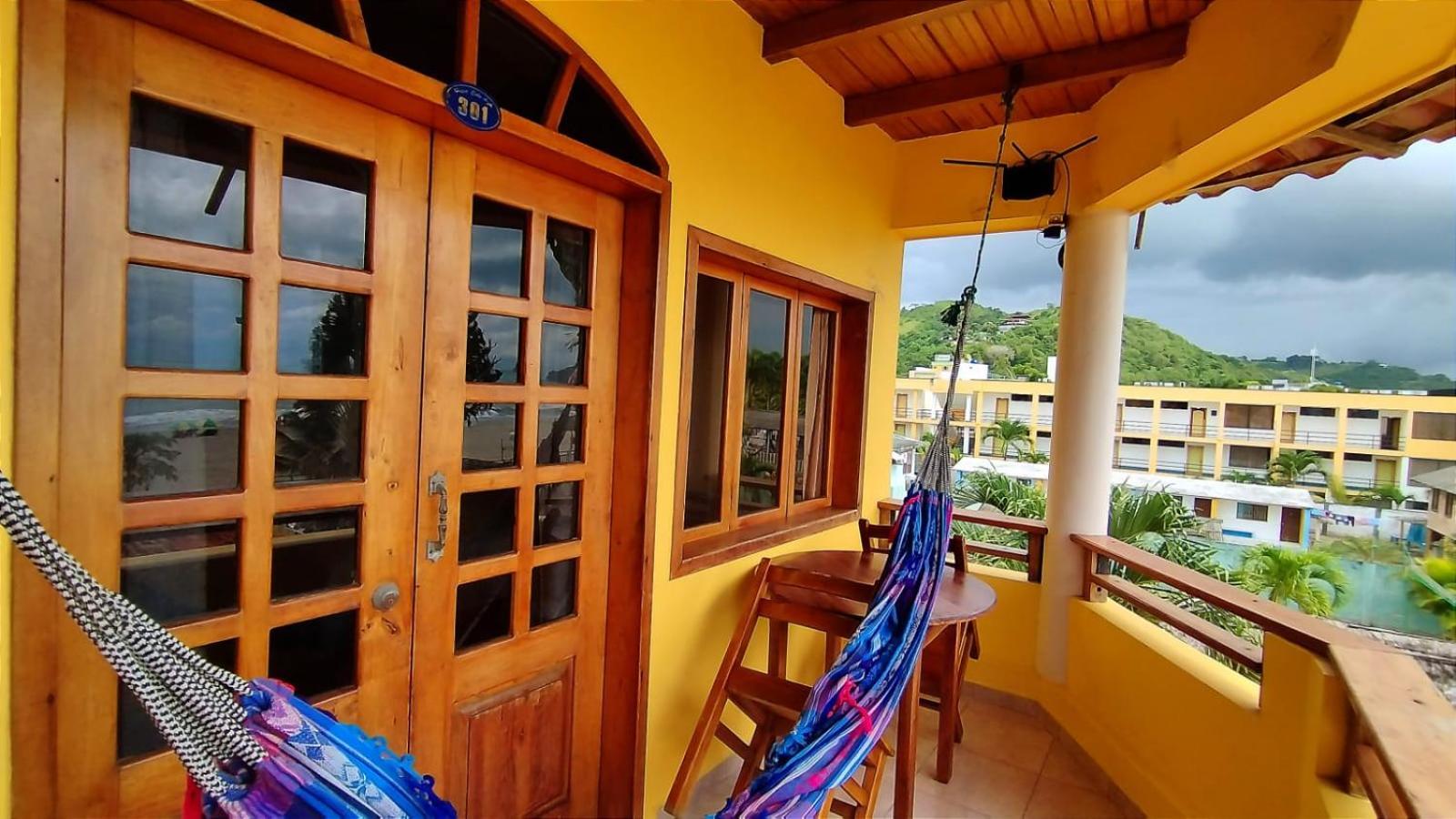 Hotel Cielo Azul Atacames Esterno foto